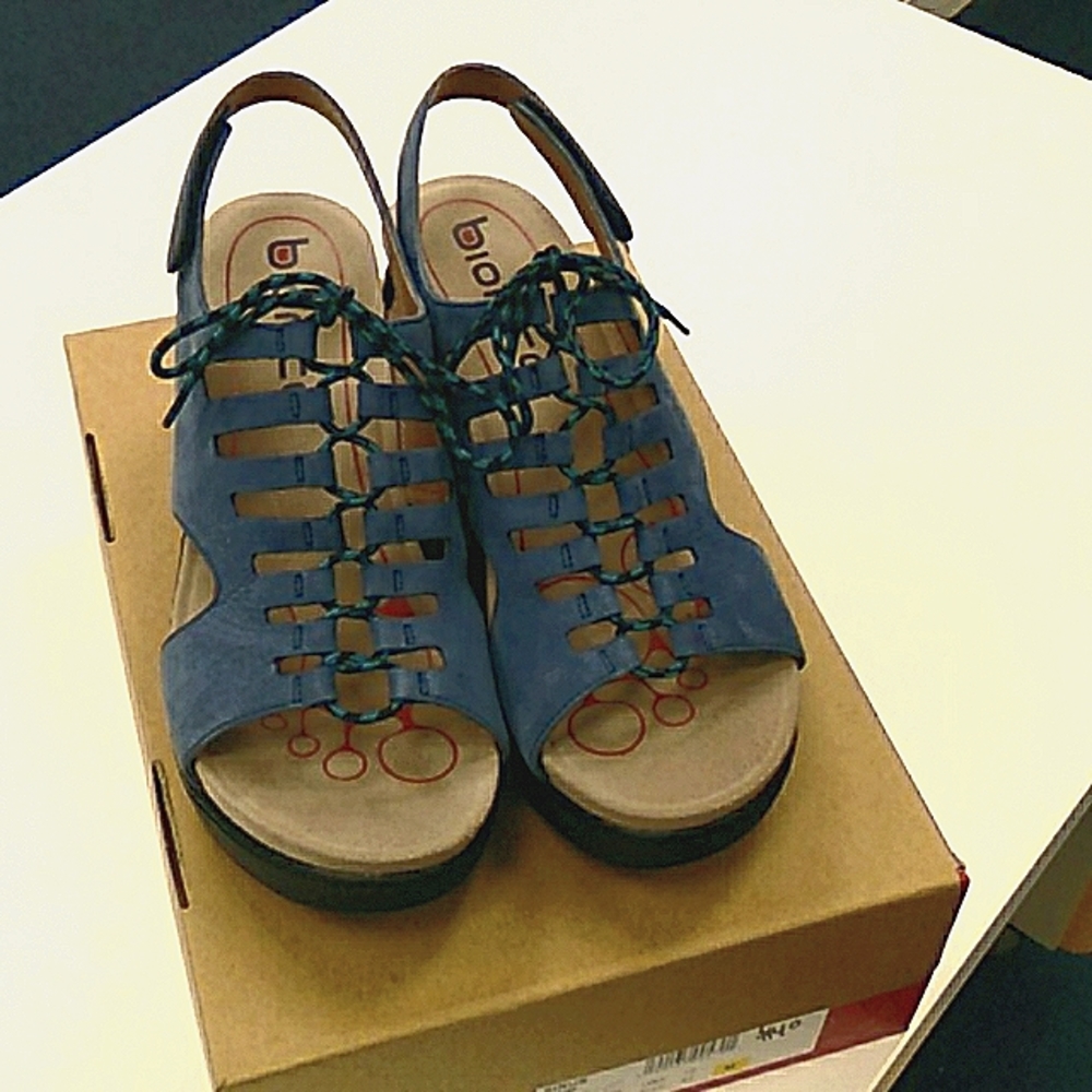 Bionica Sirus Denim size 10